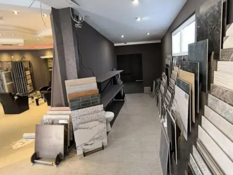 Izdavanje, poslovni prostor, 240m², Čukarica, Beograd - image 4