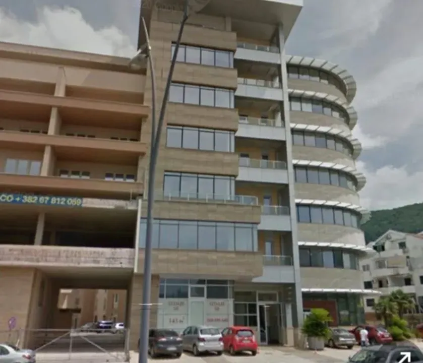 Rent, one bedroom apartment, 43m², Slovenska Plaža, Budva