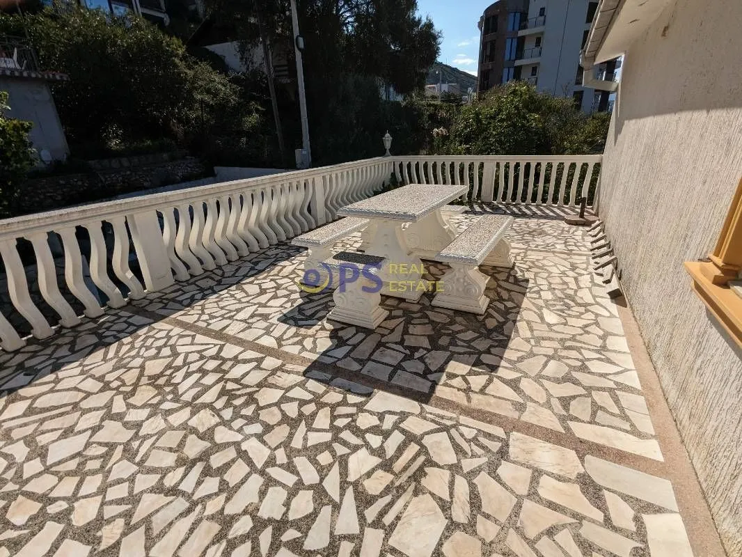 Sale, house, 300m², Bar, Crna Gora