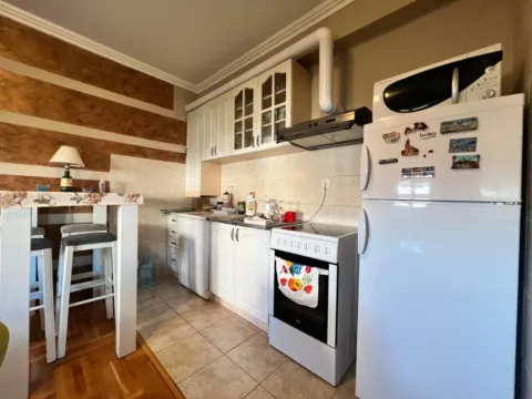 Izdavanje, dvosoban stan, 51m², City Kvart, Podgorica - image 4