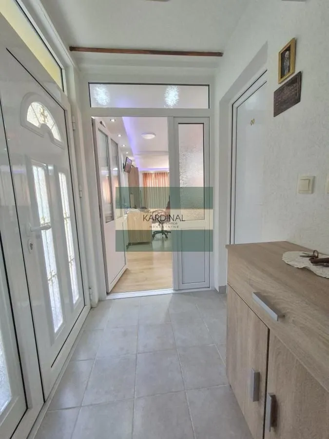 Sale, house, 181m², Kajsijar, Jagodina