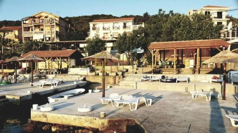 Prodaja, ugostiteljski objekat, 511m², Đuraševići, Tivat