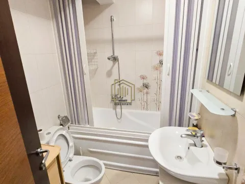 Izdavanje, dvosoban stan, 70m², Stari Aerodrom, Podgorica - image 11