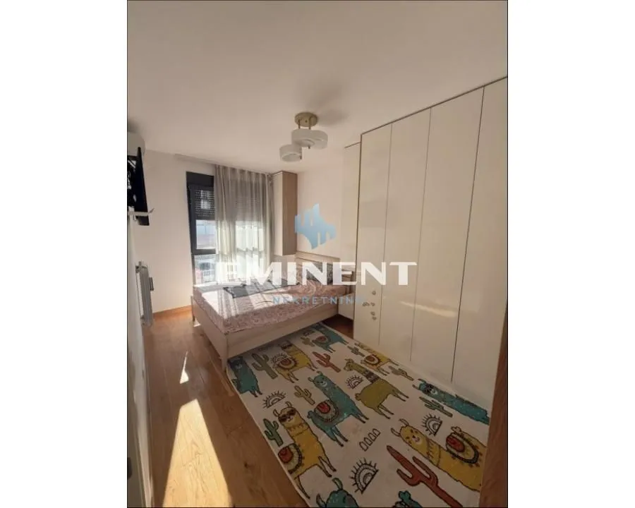Izdavanje, trosoban stan, 72m², Voždovac Sve Podlokacije, Beograd