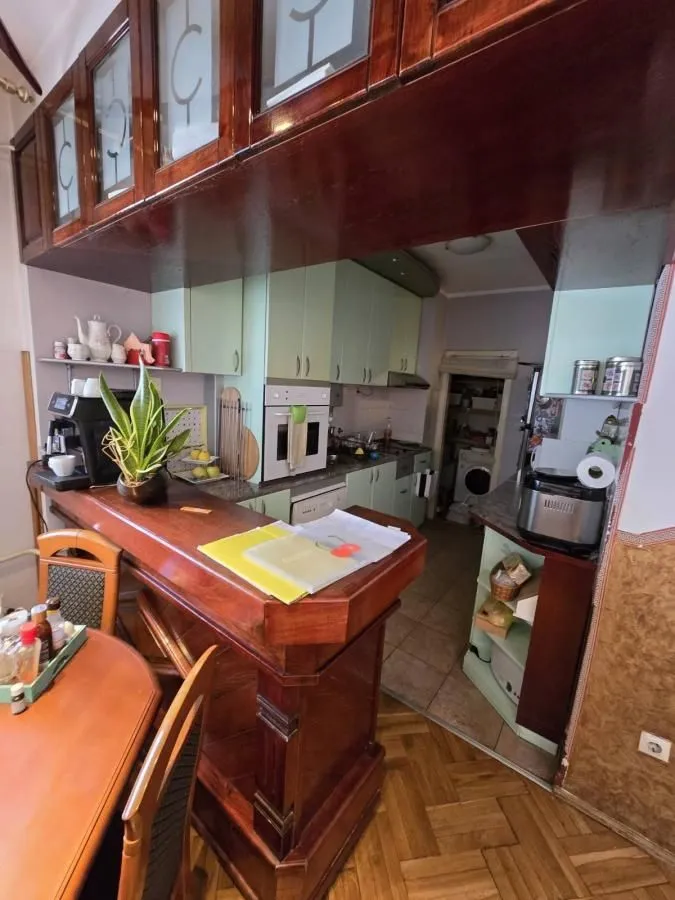 Prodaja, četvorosoban stan, 105m², Grbavica, Novi Sad Sve Podlokacije
