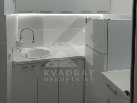 Sale, studio apartment, 24m², Gintaš, Podgorica - image 3