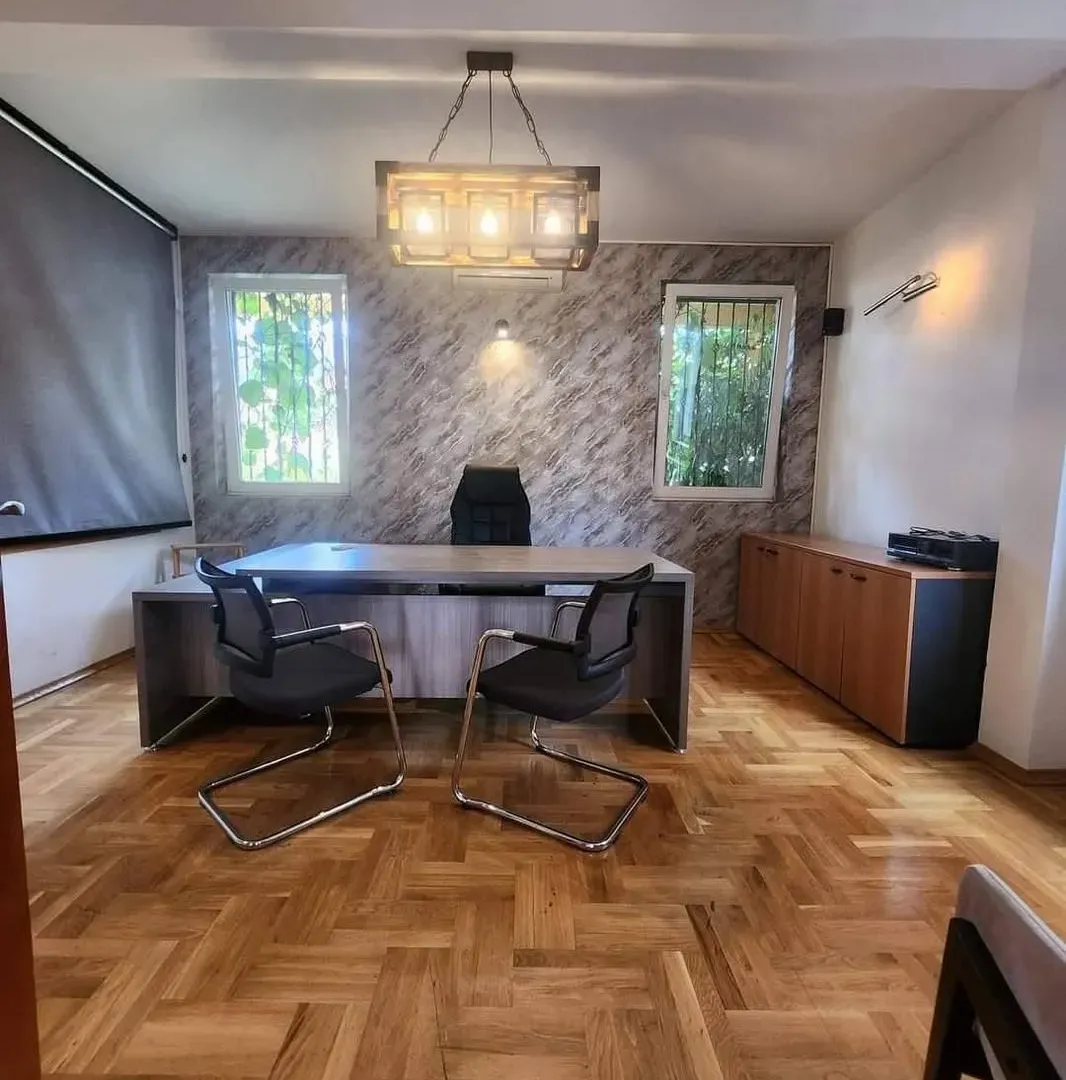 Rent, office space, 73m², Babin Do, Budva