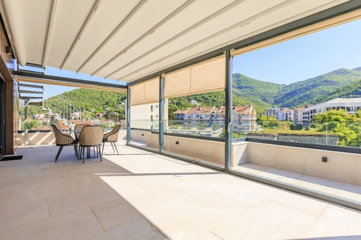 Prodaja, dvosoban stan, 154m², Donja Lastva, Tivat
