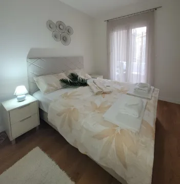 Rent, one bedroom apartment, 47m², Central Point, Podgorica - image 12