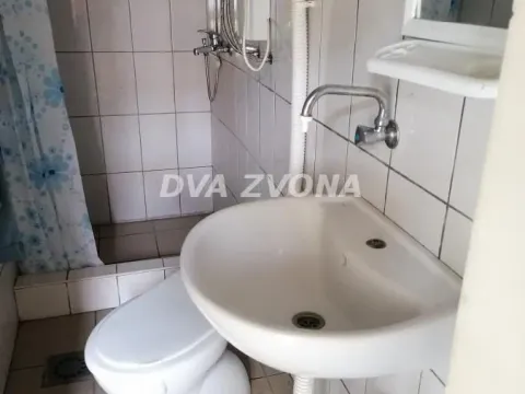 Prodaja, kuća, 216m², Novi Slankamen, Inđija - image 11