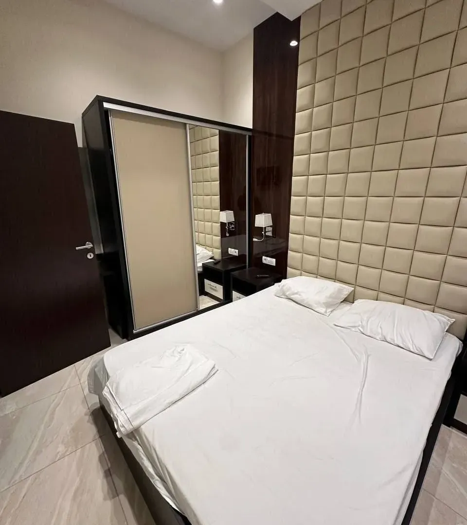 Prodaja, jednosoban stan, 80m², Bečići, Budva