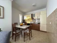 Izdavanje, jednosoban stan, 55m², Momišići, Podgorica - image 3