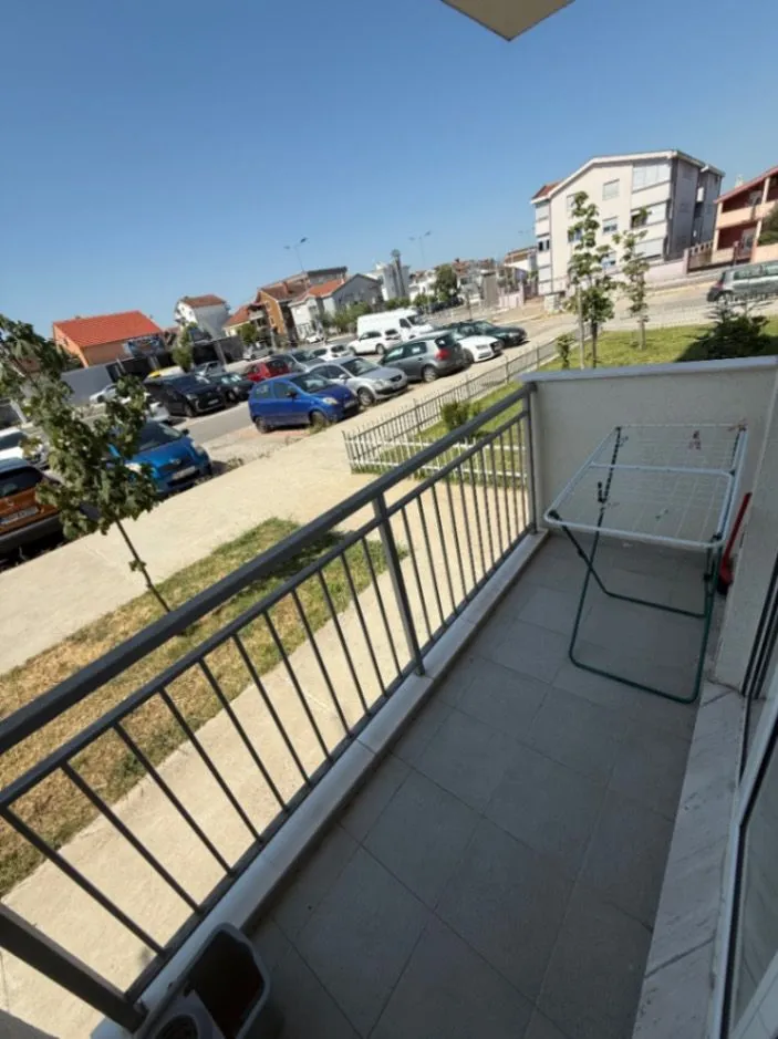 Rent, one bedroom apartment, 48m², Stari Aerodrom, Podgorica