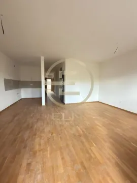 Prodaja, stan, 78m², Mišeluk, Petrovaradin - image 4