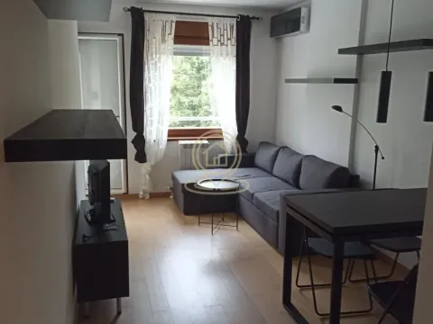 Stan in Vračar Sve Podlokacije