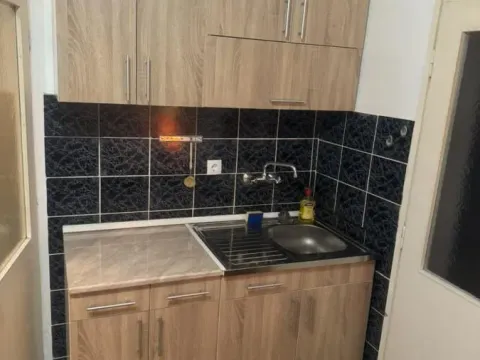 Izdavanje, jednosoban stan, 32m², Detelinara, Novi Sad Sve Podlokacije - image 5