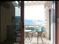 Prodaja, jednosoban stan, 57m², Dobrota, Kotor - image 3