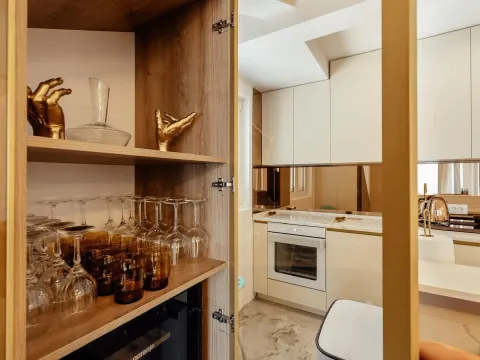 Izdavanje, trosoban stan, 149m², Donja Lastva, Tivat - image 10