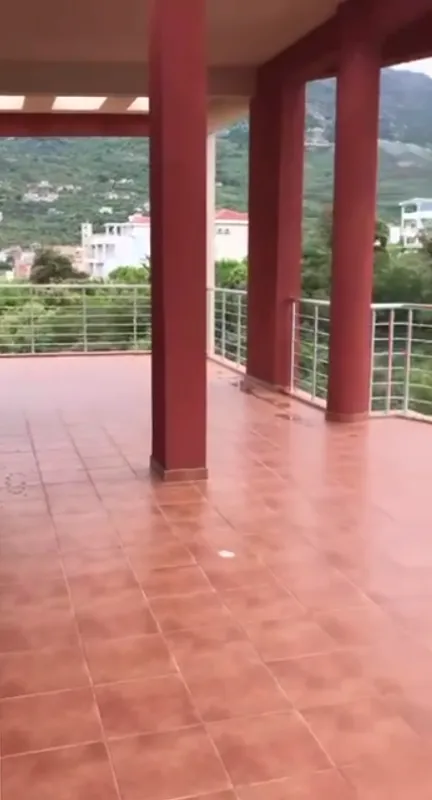 Sale, three bedroom apartment, 227m², Dobra Voda, Budva