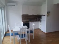 Rent, one bedroom apartment, 50m², Kalimanj, Tivat - image 10
