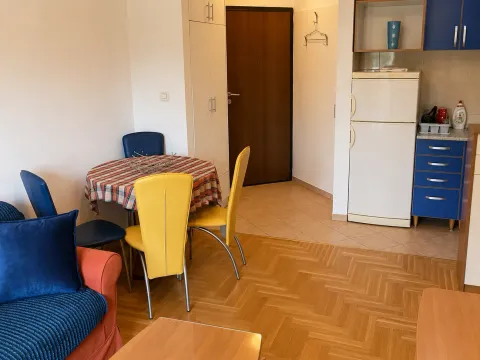 Rent, one bedroom apartment, 36m², Stari Aerodrom, Podgorica - image 3