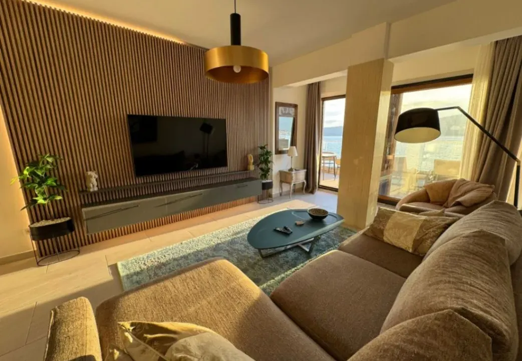 Rent, apartment, 91m², Opatovo, Tivat