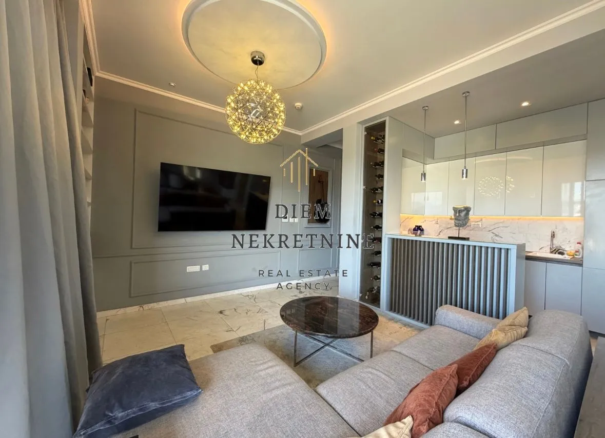 Rent, three bedroom apartment, 116m², Kod Capital Plaze, Podgorica