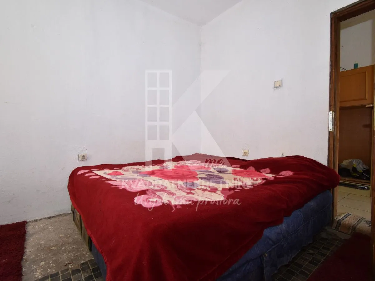 Prodaja, kuća, 120m², Dahna, Podgorica