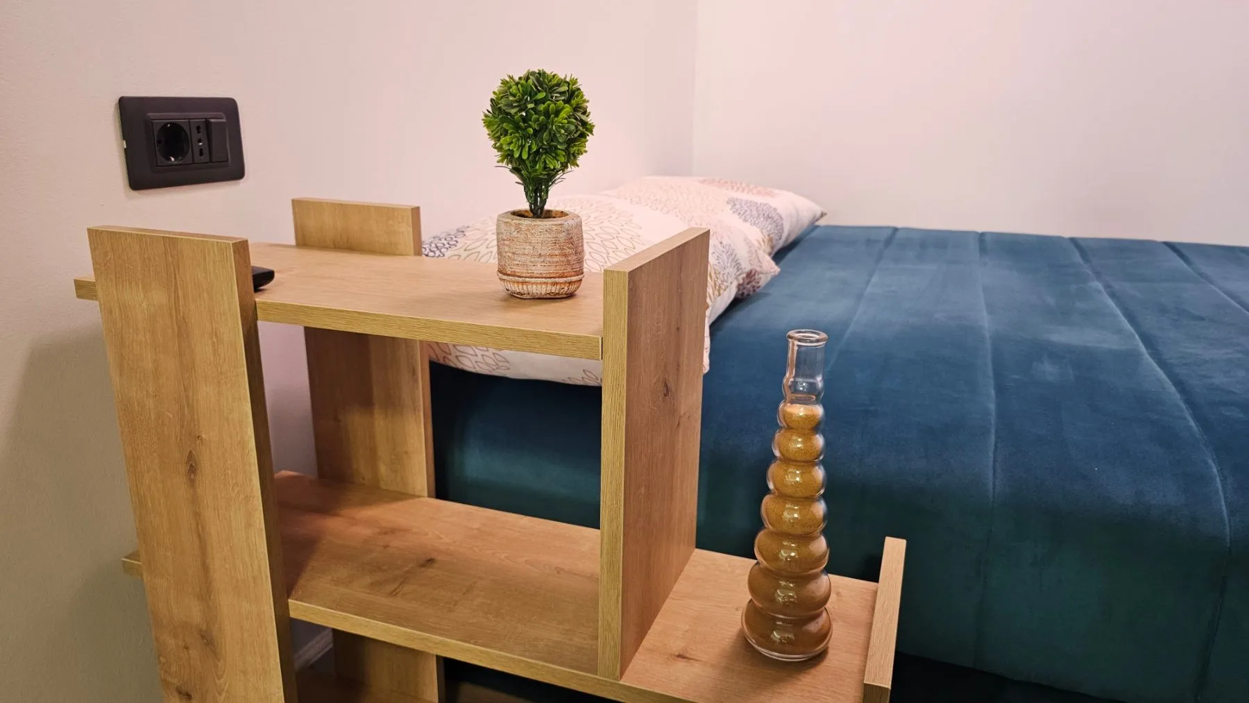 Izdavanje, stan, 35m², Budva, Crna Gora