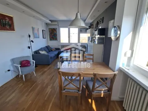 Sale, three bedroom apartment, 64m², Zemun Centar, Zemun Sve Podlokacije - image 4