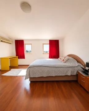 Prodaja, trosoban stan, 66m², Centar, Podgorica - image 14