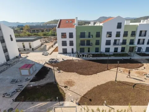 Sale, three bedroom apartment, 130m², Podgorica, Crna Gora - image 13