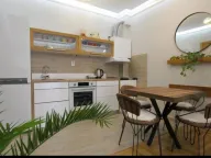 Rent, one bedroom apartment, 38m², Kalimanj, Tivat - image 2