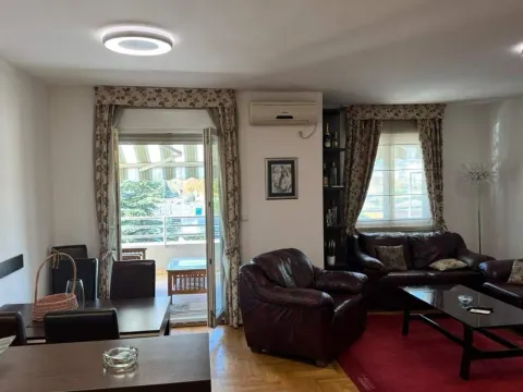 Izdavanje, dvosoban stan, 87m², Podgorica, Crna Gora - image 11