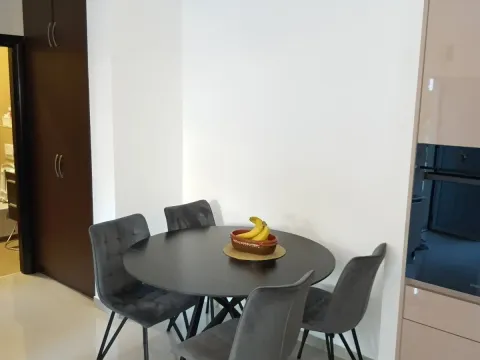 Sale, one bedroom apartment, 53m², Dobrota, Kotor - image 3