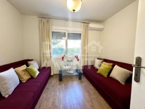 Izdavanje, dvosoban stan, 100m², Seljanovo, Tivat - image 4