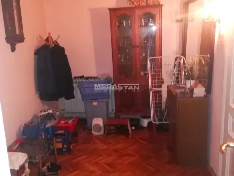 Prodaja, stan, 134m², Zemun Centar, Zemun Sve Podlokacije - image 5