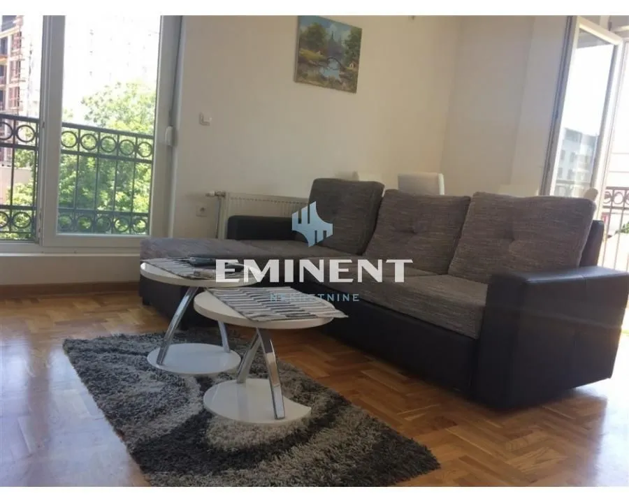 Rent, apartment, 41m², Lipov Lad, Zvezdara Sve Podlokacije