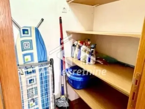 Izdavanje, trosoban stan, 70m², Banovo Brdo, Beograd - image 17