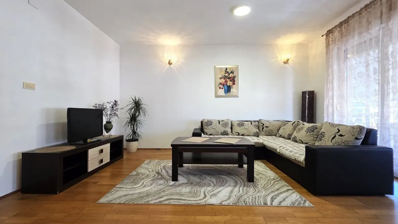 Rent, apartment, 72m², Ljubović, Podgorica