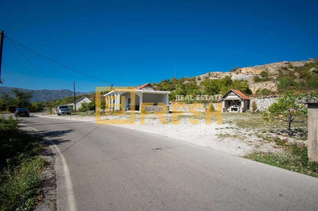 Prodaja, plac, 1028m², Nikšić, Crna Gora