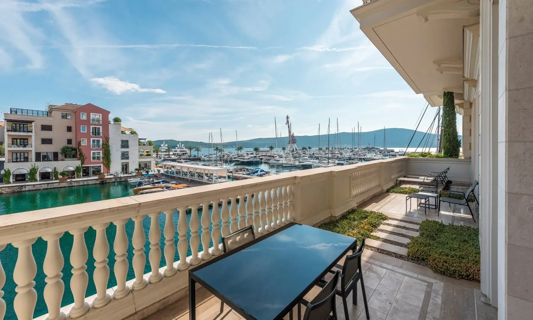 Prodaja, trosoban stan, 221m², Porto Montenegro, Tivat