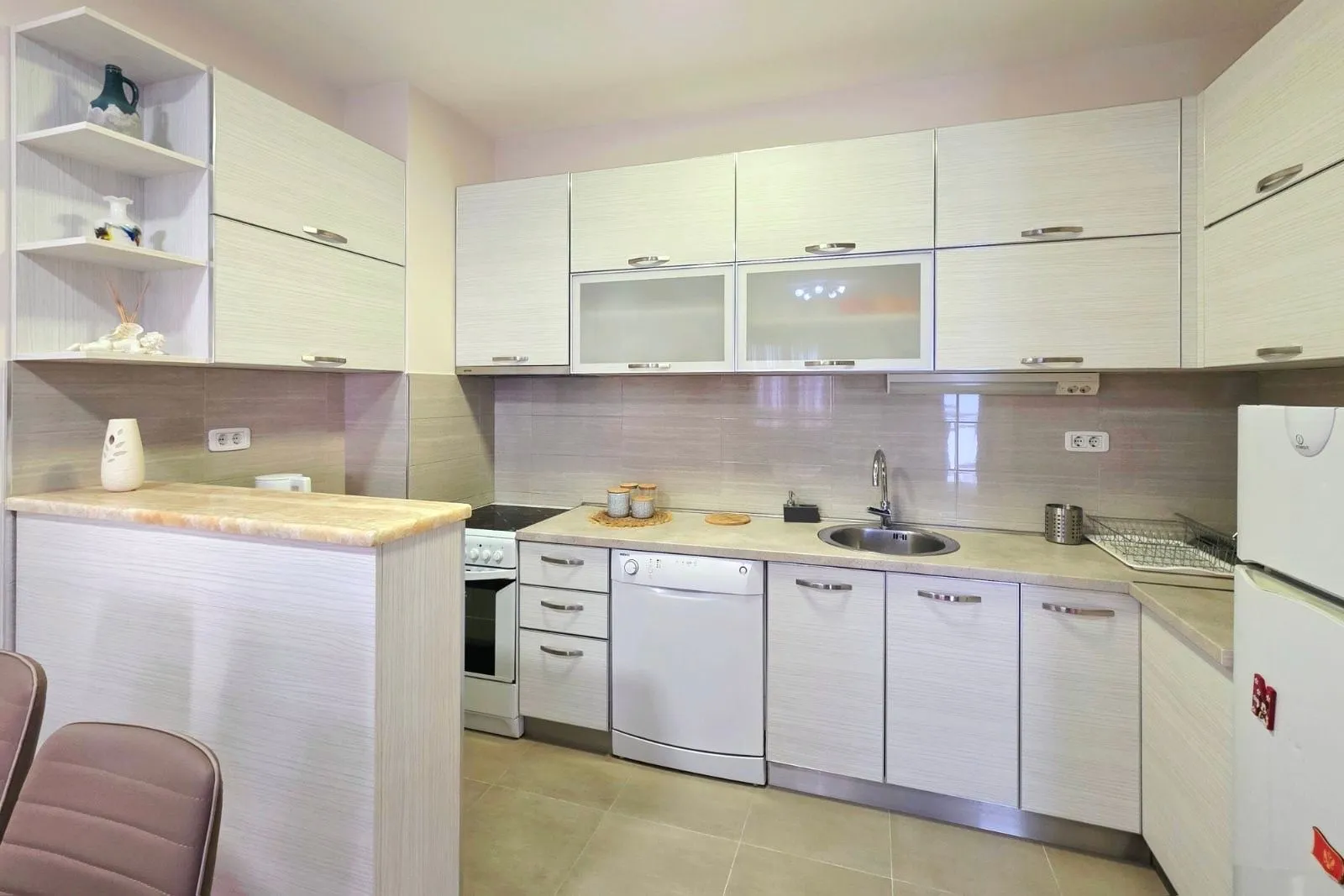 Rent, two bedroom apartment, 65m², City Kvart, Podgorica