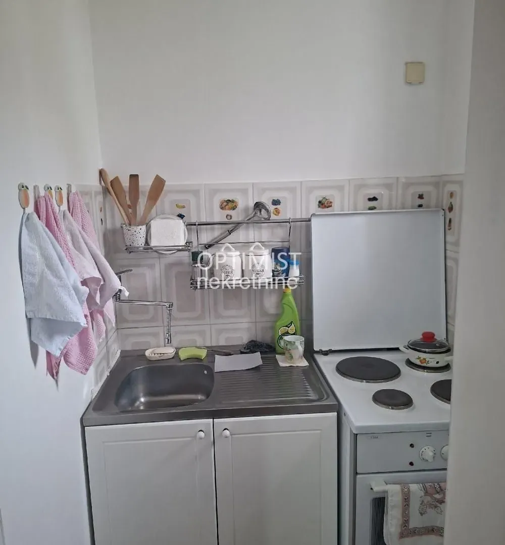 Sale, house, 98m², Zemun Meandri, Zemun Sve Podlokacije