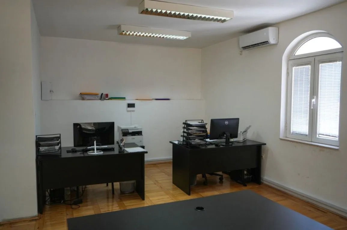 Rent, office space, 160m², Centar, Podgorica