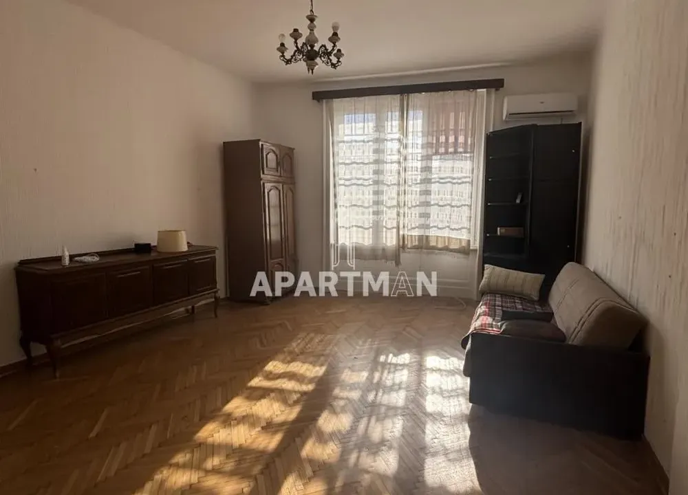 Prodaja, četvorosoban stan, 115m², Savski Venac, Beograd