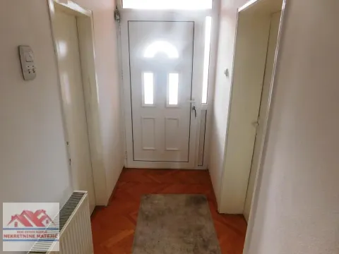 Prodaja, kuća, 140m², Grošnica, Kragujevac - image 11