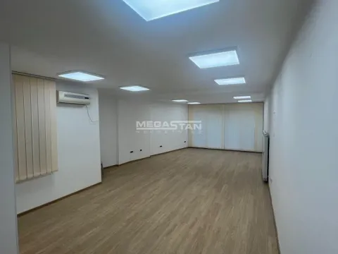 Rent, three bedroom apartment, 72m², Stari Grad, Beograd - image 2