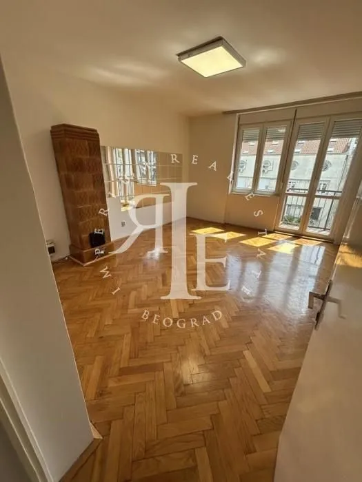 Sale, two bedroom apartment, 67m², Stari Grad, Beograd