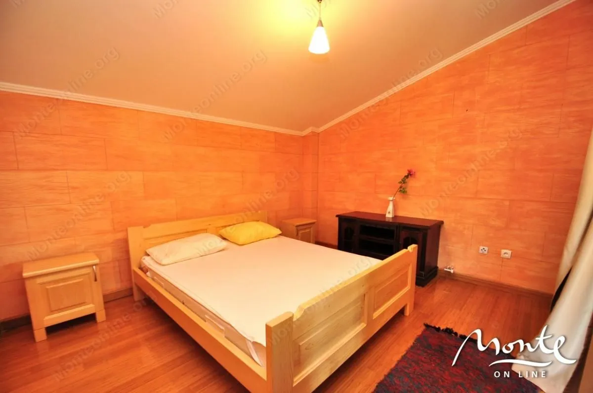 Sale, house, 644m², Pržno, Budva